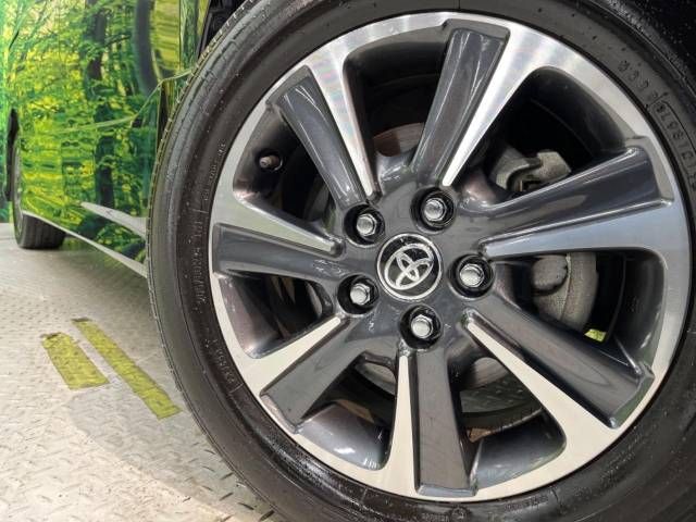 Toyota VOXY 2019-04 9782-14