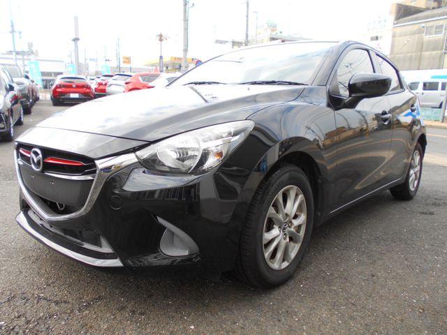 Mazda DEMIO 2016-04 11781-4