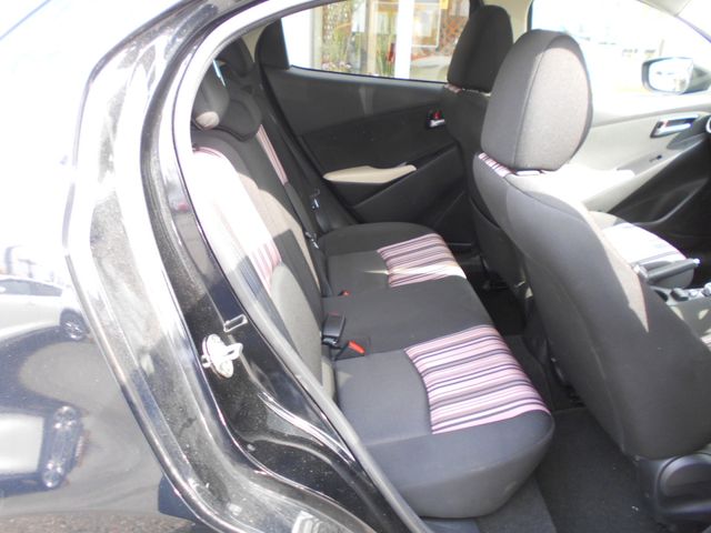 Mazda DEMIO 2016-04 11781-11
