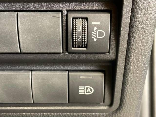 Toyota YARIS CROSS 2023-03 192811-5