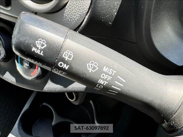 Toyota VITZ 2012-10 351660-28