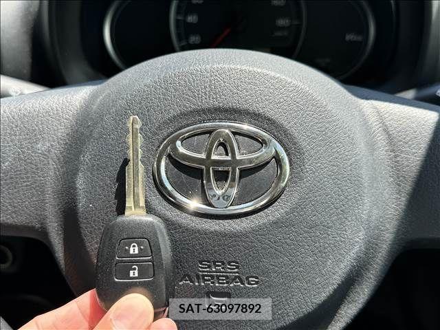 Toyota VITZ 2012-10 351660-3