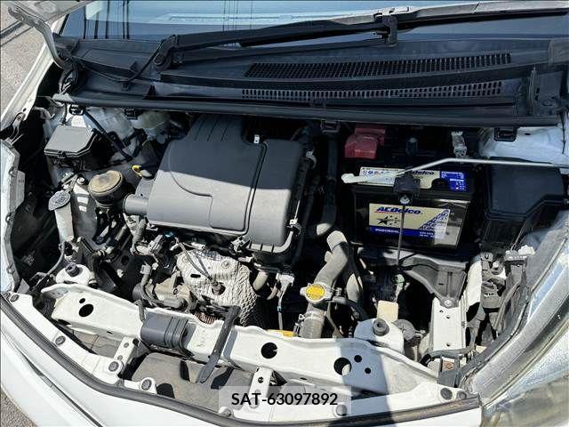 Toyota VITZ 2012-10 351660-19