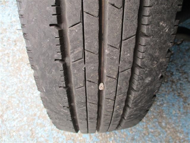 Isuzu ELF TRUCK 2014-03 2725-17