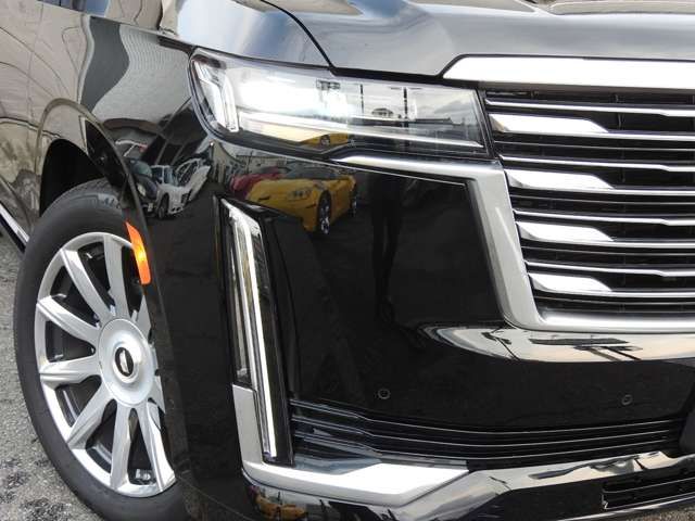 Cadillac ESCALADE 2022-03 22288-16