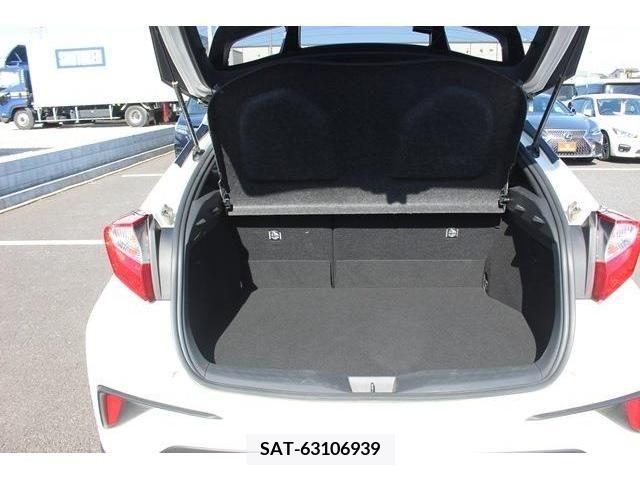 Toyota C-HR 2017-05 220398-17