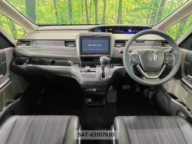 Honda FREED 2017-10 302919-1