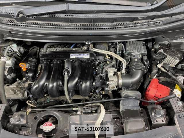 Honda FREED 2017-10 302919-18