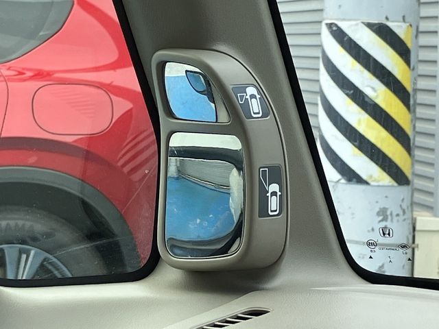 Honda N BOX 2018-04 5914-27