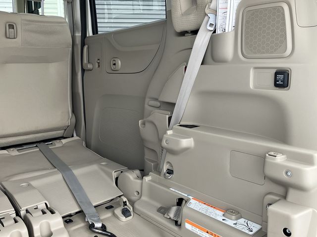 Honda N BOX 2018-04 5914-13