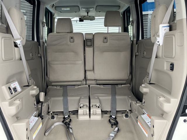 Honda N BOX 2018-04 5914-10