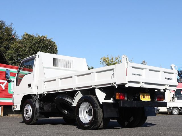 Isuzu ELF TRUCK 2013-08 194599-17