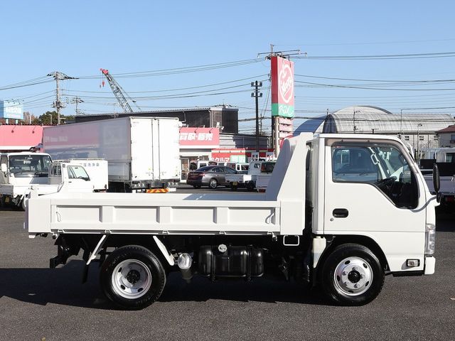 Isuzu ELF TRUCK 2013-08 194599-14