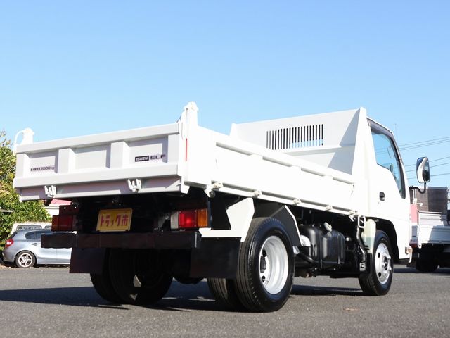 Isuzu ELF TRUCK 2013-08 194599-15