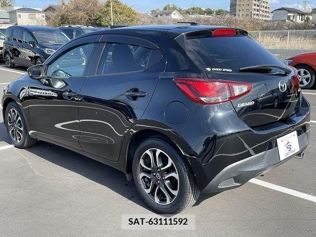 Mazda DEMIO 2015-01 213030-15