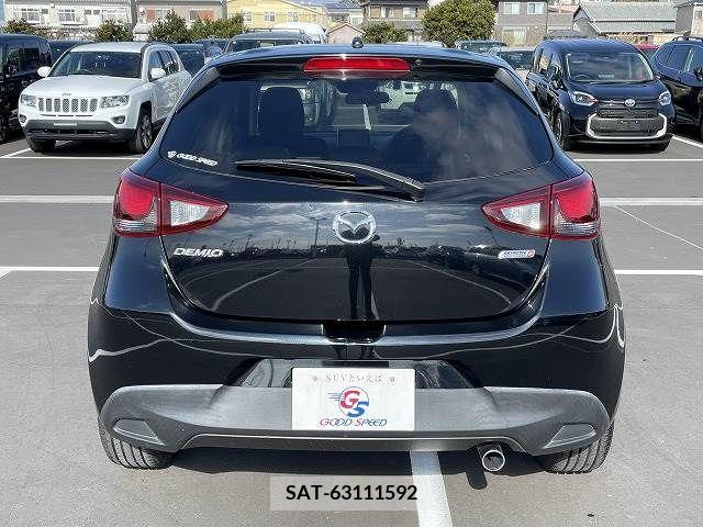 Mazda DEMIO 2015-01 213030-12