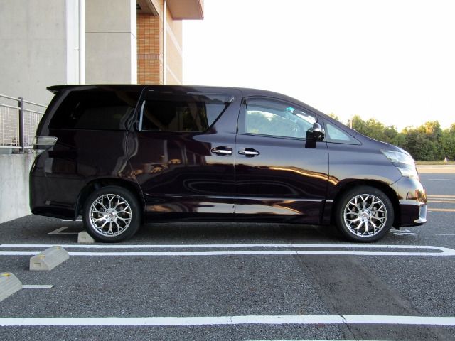 Toyota VELLFIRE 2010-09 181314-6