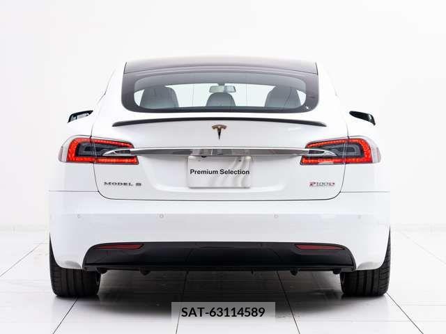 Tesla MODEL S 2017-11 205118-9