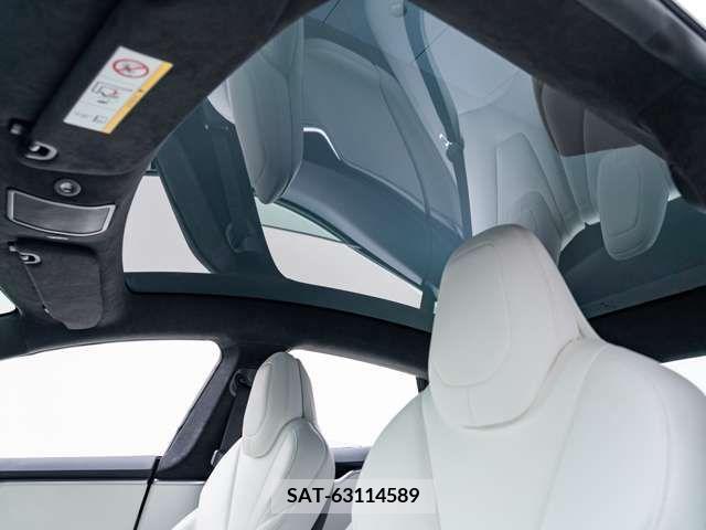 Tesla MODEL S 2017-11 205118-3