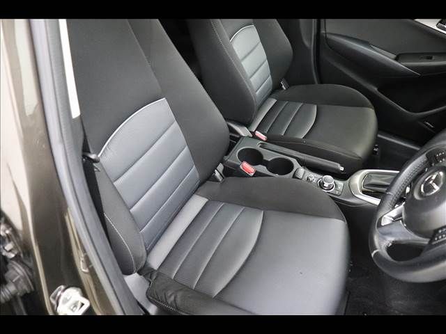 Mazda CX-3 2015-03 16384-10
