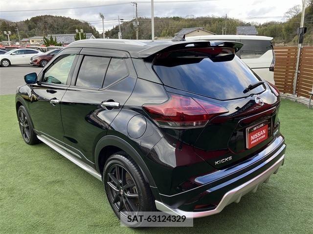 Nissan KICKS 2021-08 274050-1