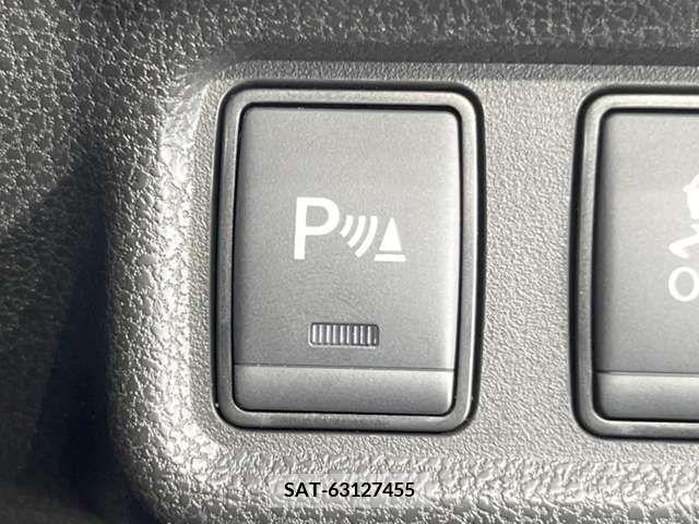 Nissan NOTE 2020-04 329149-6