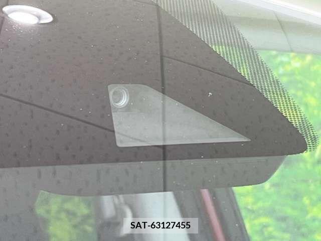 Nissan NOTE 2020-04 329149-2