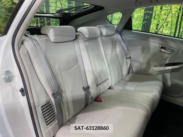 Toyota PRIUS 2013-07 219898-9