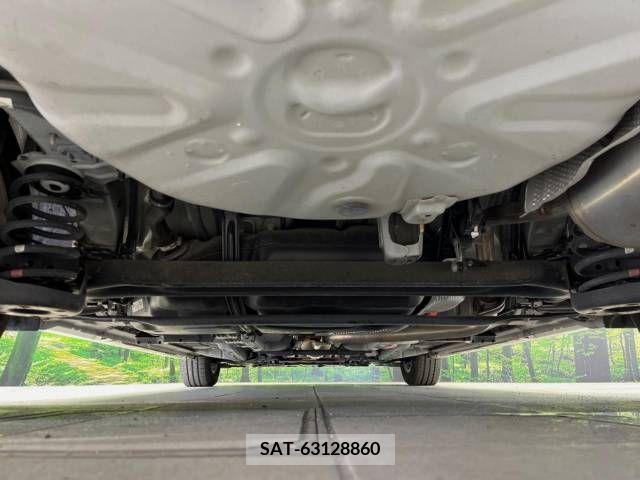 Toyota PRIUS 2013-07 219898-19