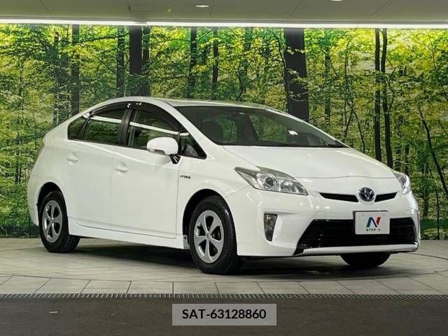 Toyota PRIUS 2013-07 219898-16