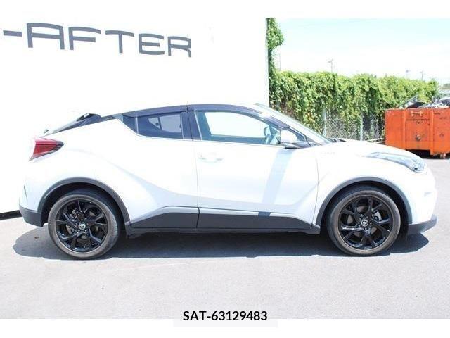 Toyota C-HR 2019-07 345170-6