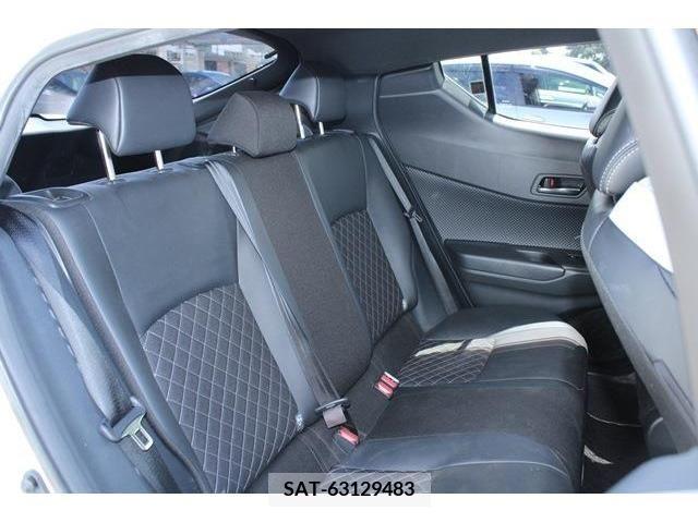 Toyota C-HR 2019-07 345170-14