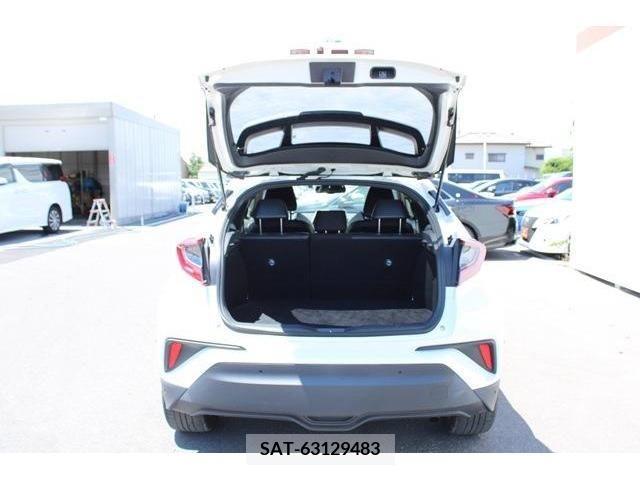 Toyota C-HR 2019-07 345170-12