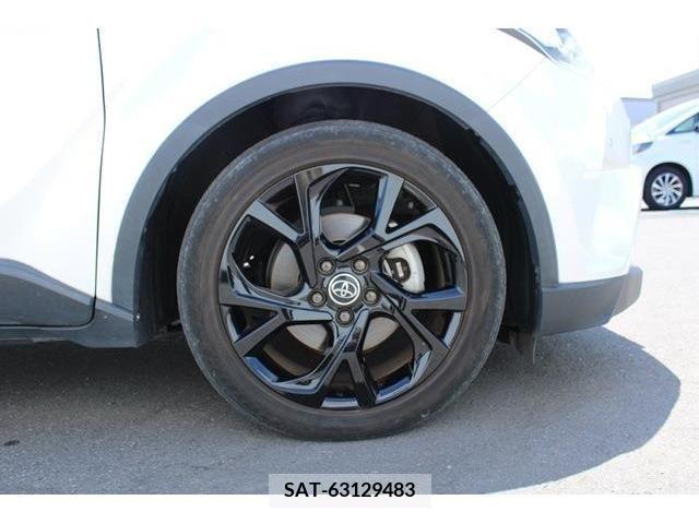 Toyota C-HR 2019-07 345170-11