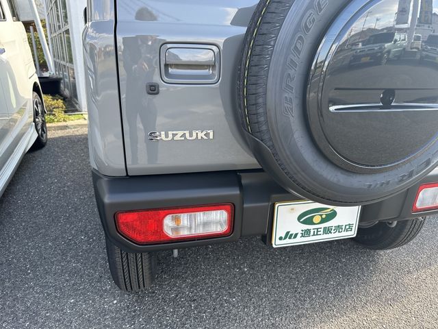 Suzuki JIMNY 2023-11 28523-18