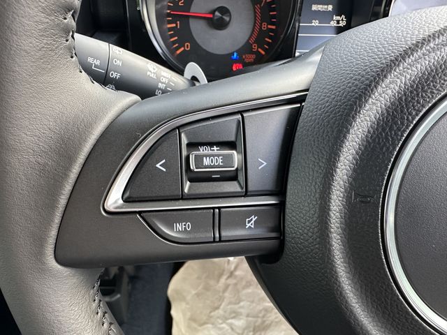 Suzuki JIMNY 2023-11 28523-6