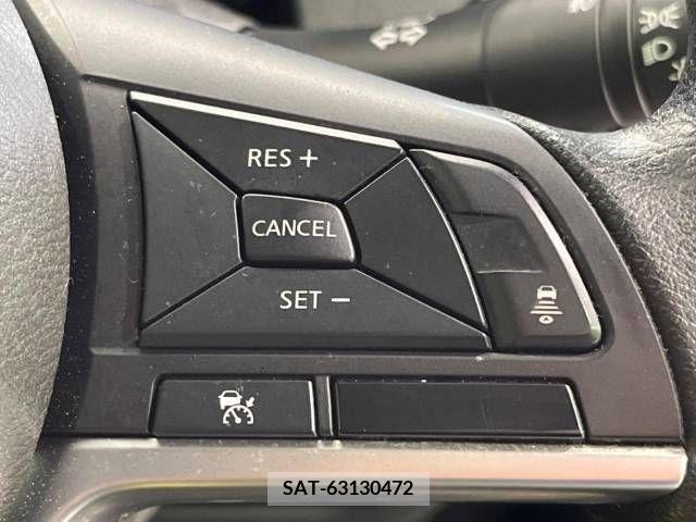 Nissan NOTE 2019-02 349770-4