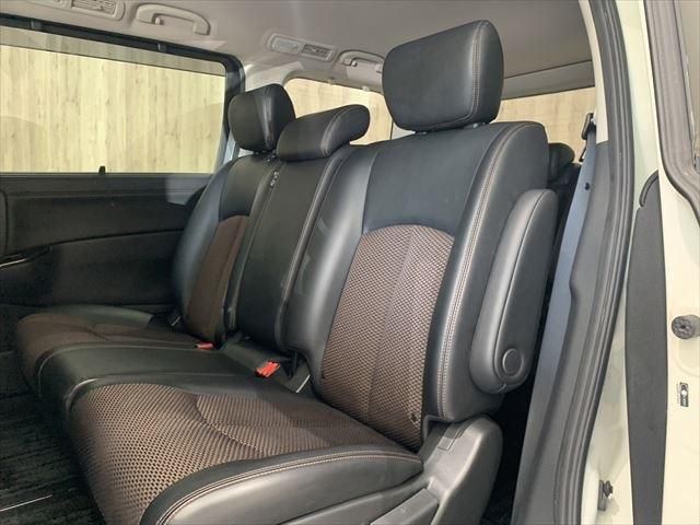 Nissan ELGRAND 2012-11 10736-23