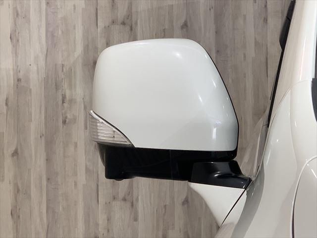 Nissan ELGRAND 2012-11 10736-13