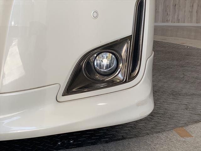 Nissan ELGRAND 2012-11 10736-10