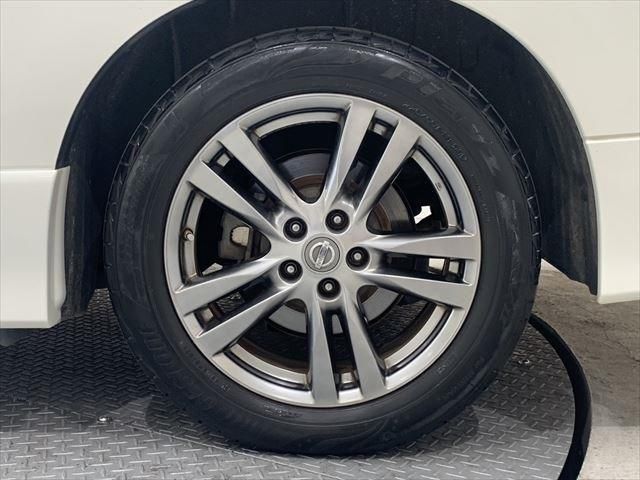 Nissan ELGRAND 2012-11 10736-15