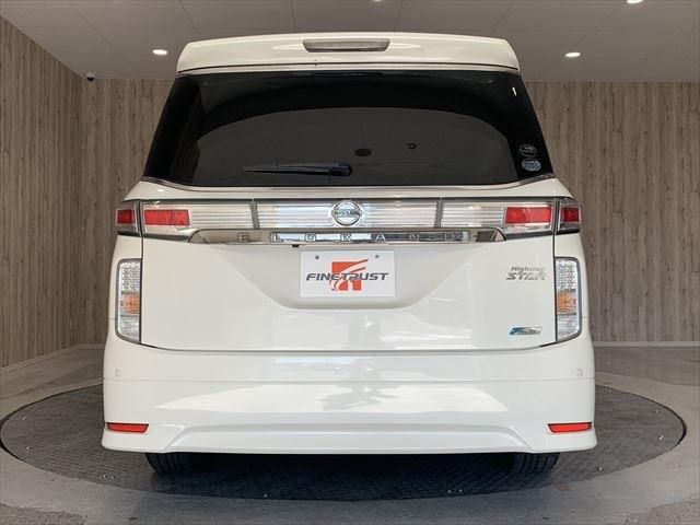 Nissan ELGRAND 2012-11 10736-5