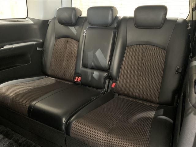 Nissan ELGRAND 2012-11 10736-24