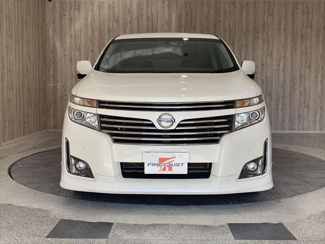 Nissan ELGRAND 2012-11 10736-1