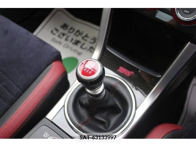 Subaru WRX STI 2015-03 291186-3