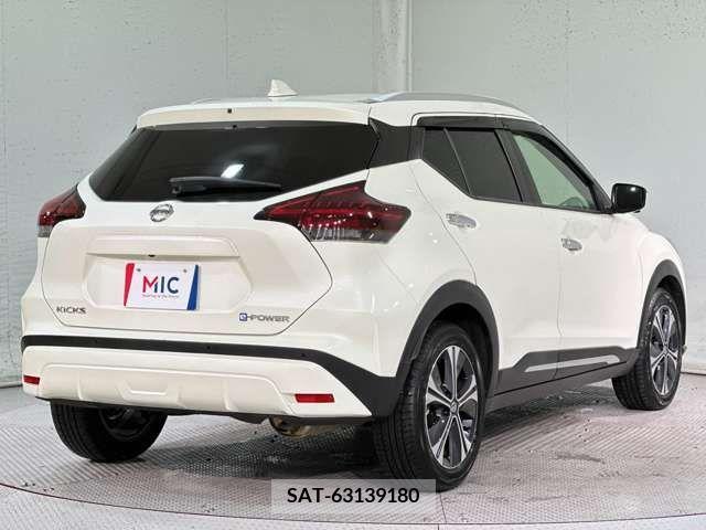Nissan KICKS 2021-06 314985-8