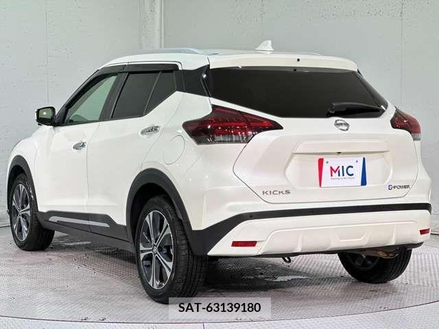 Nissan KICKS 2021-06 314985-10