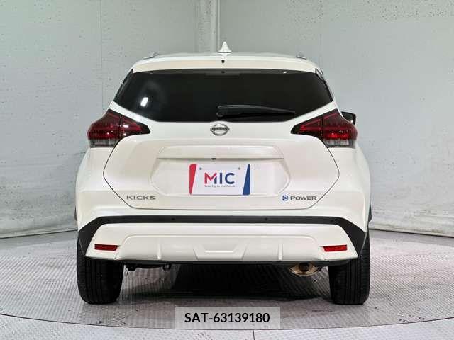 Nissan KICKS 2021-06 314985-9