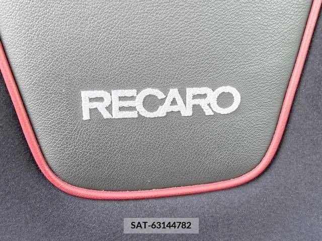 Subaru WRX STI 2017-12 316879-5