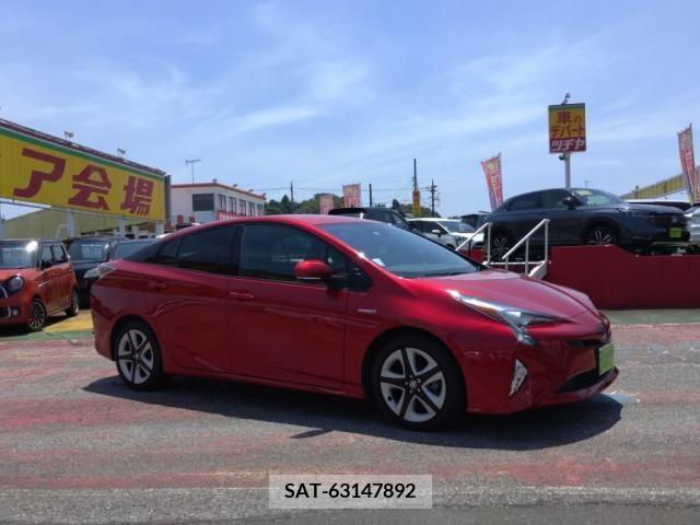 Toyota PRIUS 2015-12 330175-8